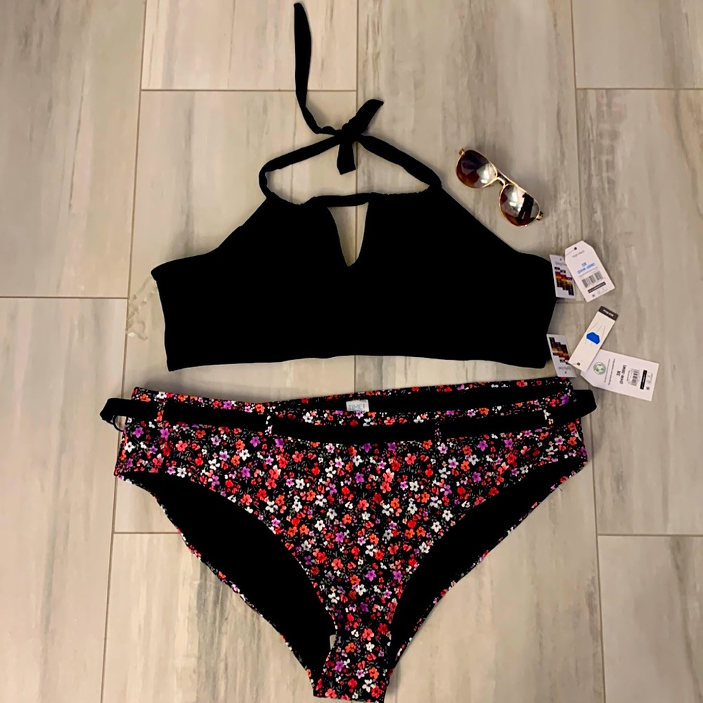 Super cute Halter Bikini set👙☀️🌊🏝